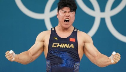 亿万28官网-Day 15综述：中国连夺6金创新高 重回金牌榜首位