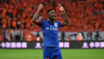 亿万28官网-【中超】马莱莱戴帽于汉超替补建功 申花6比0泰山