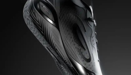 颜值怎样？迪卡侬发布萨尔签名鞋黑色款并拍摄宣传照