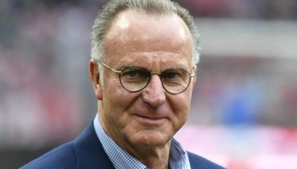 亿万28-欧足联旗下俱乐部协会仍运转 鲁梅尼格接班阿涅利