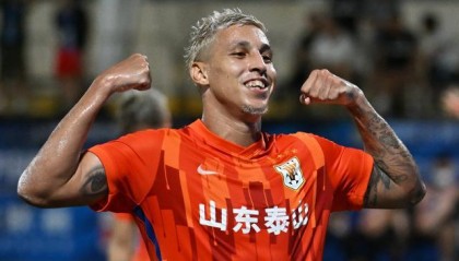 亿万28官网-【中超】克雷桑破门巴顿造险 泰山1比0战胜津门虎